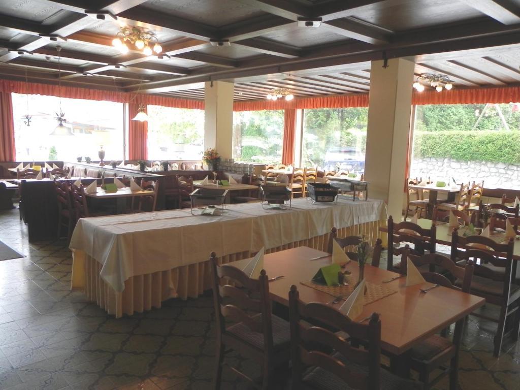 Alpenhotel Edelweiss Maurach  Exterior photo